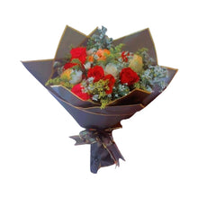 12 Mix Roses Bouquet